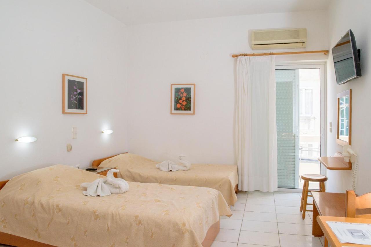 Stratis Apartments Chrissi Akti Chania Exterior foto