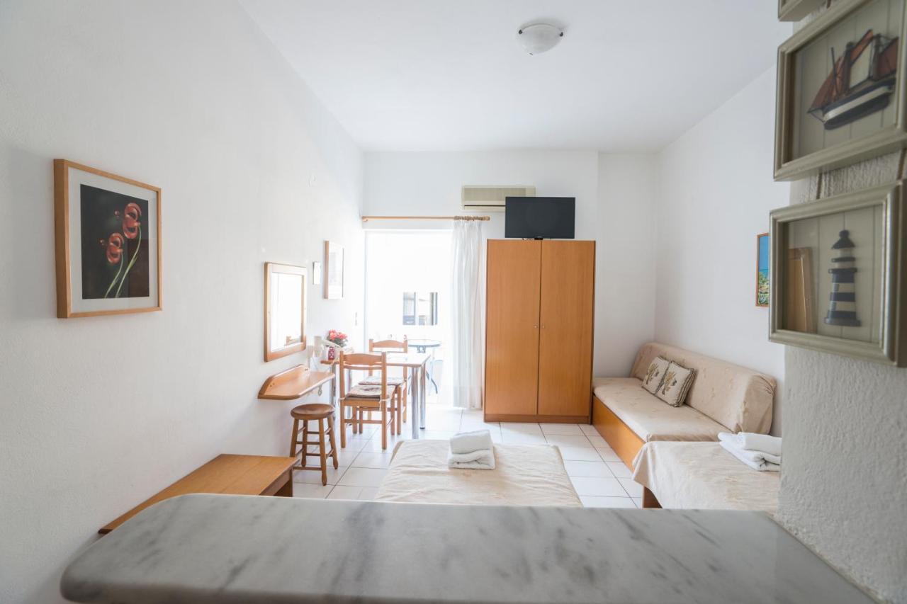 Stratis Apartments Chrissi Akti Chania Exterior foto