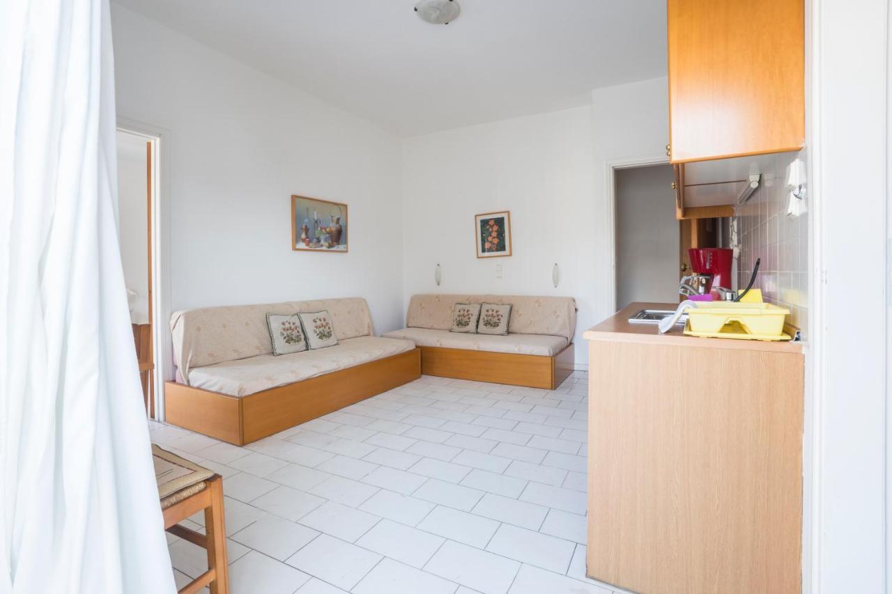 Stratis Apartments Chrissi Akti Chania Exterior foto